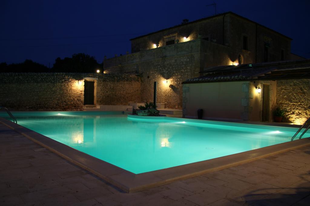 Casina Di Grotta Di Ferro Guest House Santa Croce Camerina Exterior foto